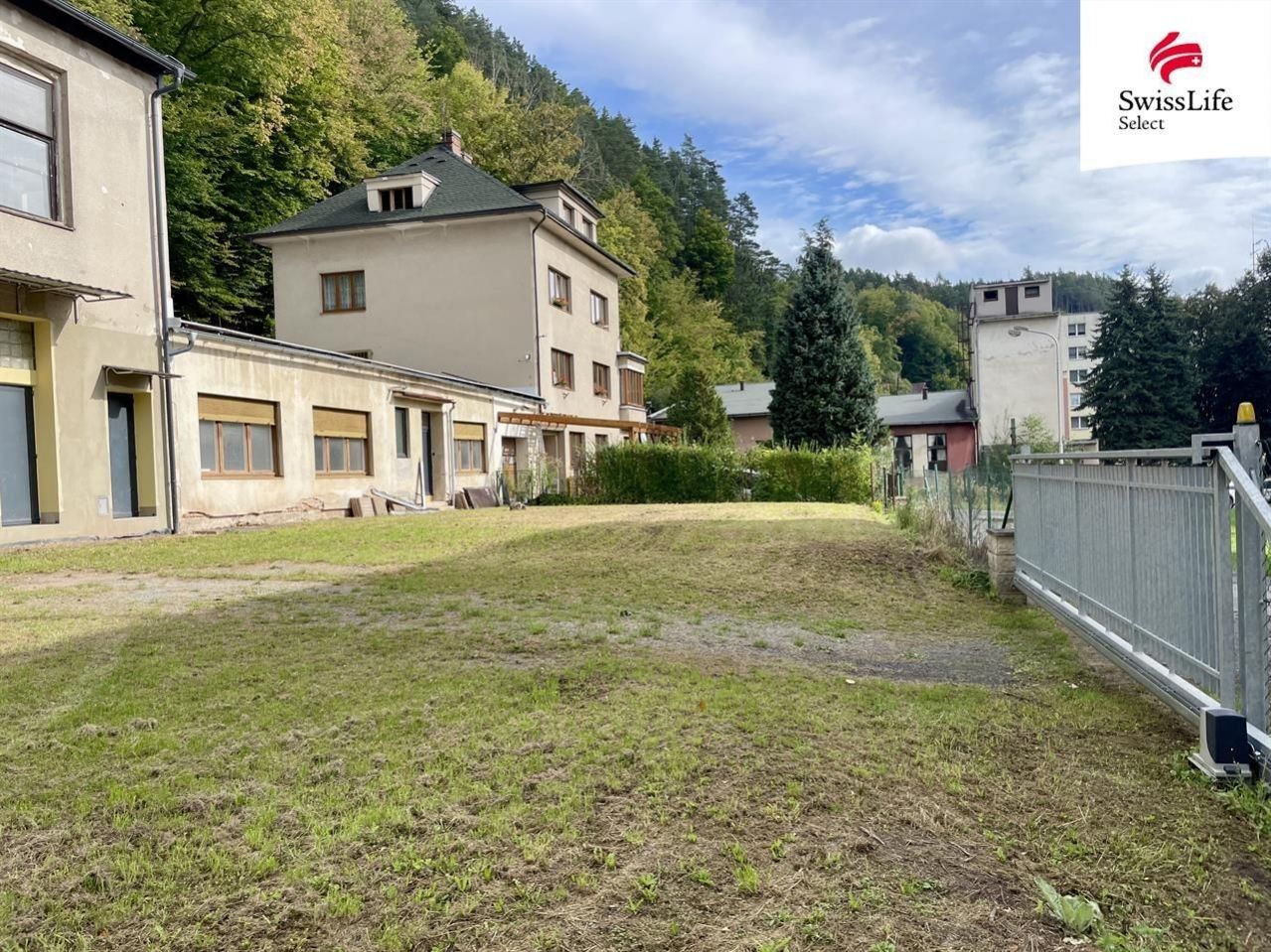 Prodej výrobní prostory - Bezručova, Úpice, 859 m²
