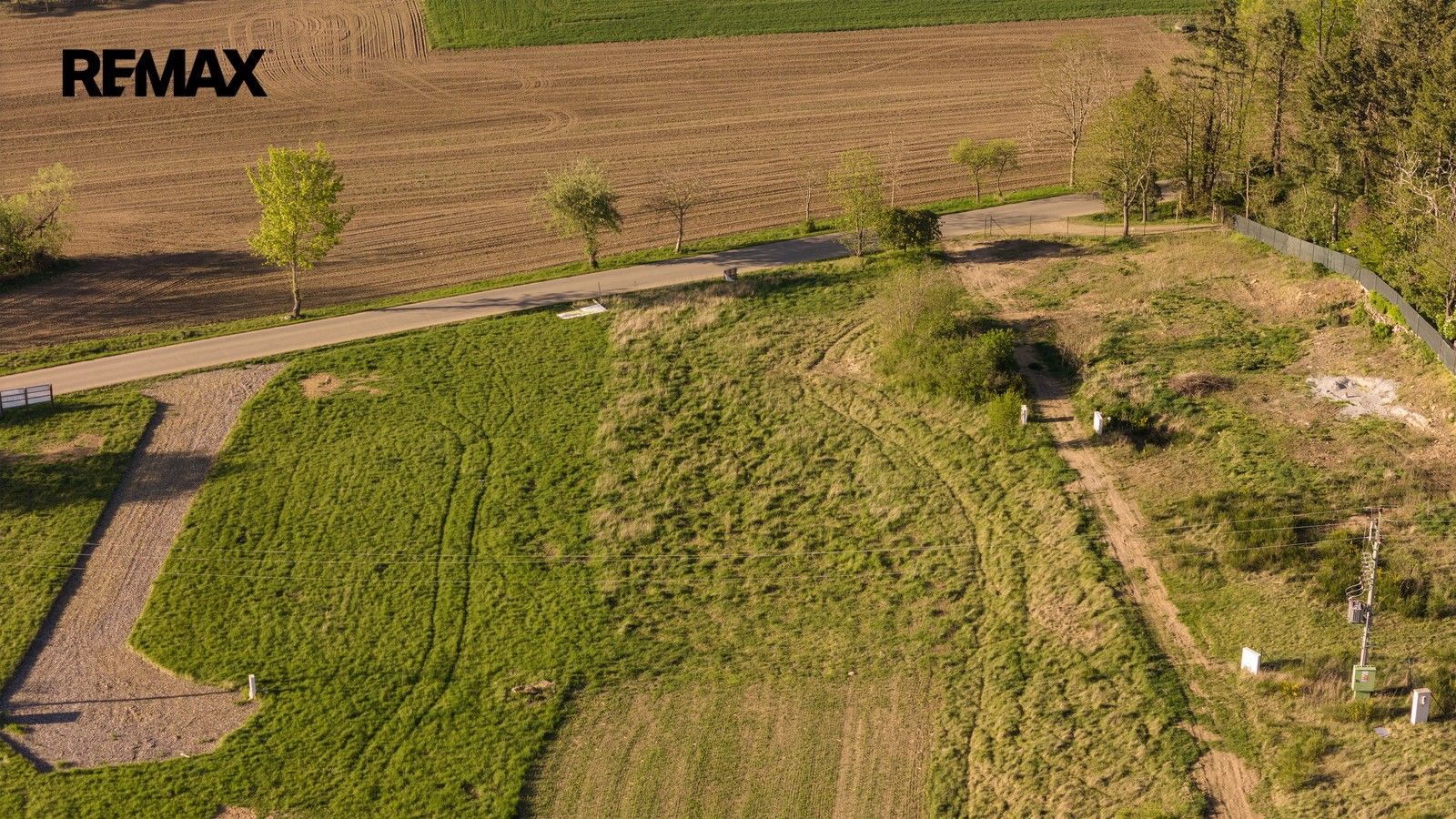 Pozemek pro bydlení · 1 030 m² · Milešov - 3