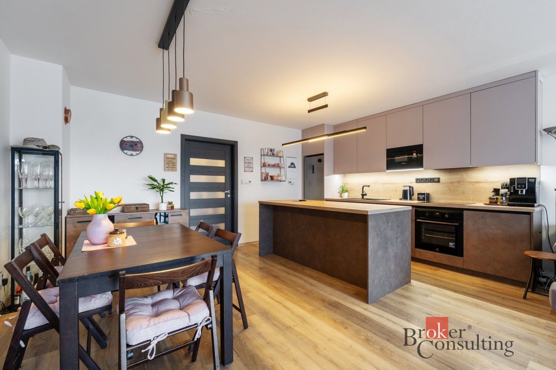 Prodej rodinný dům - Mokrá-Horákov, 166 m² - 5