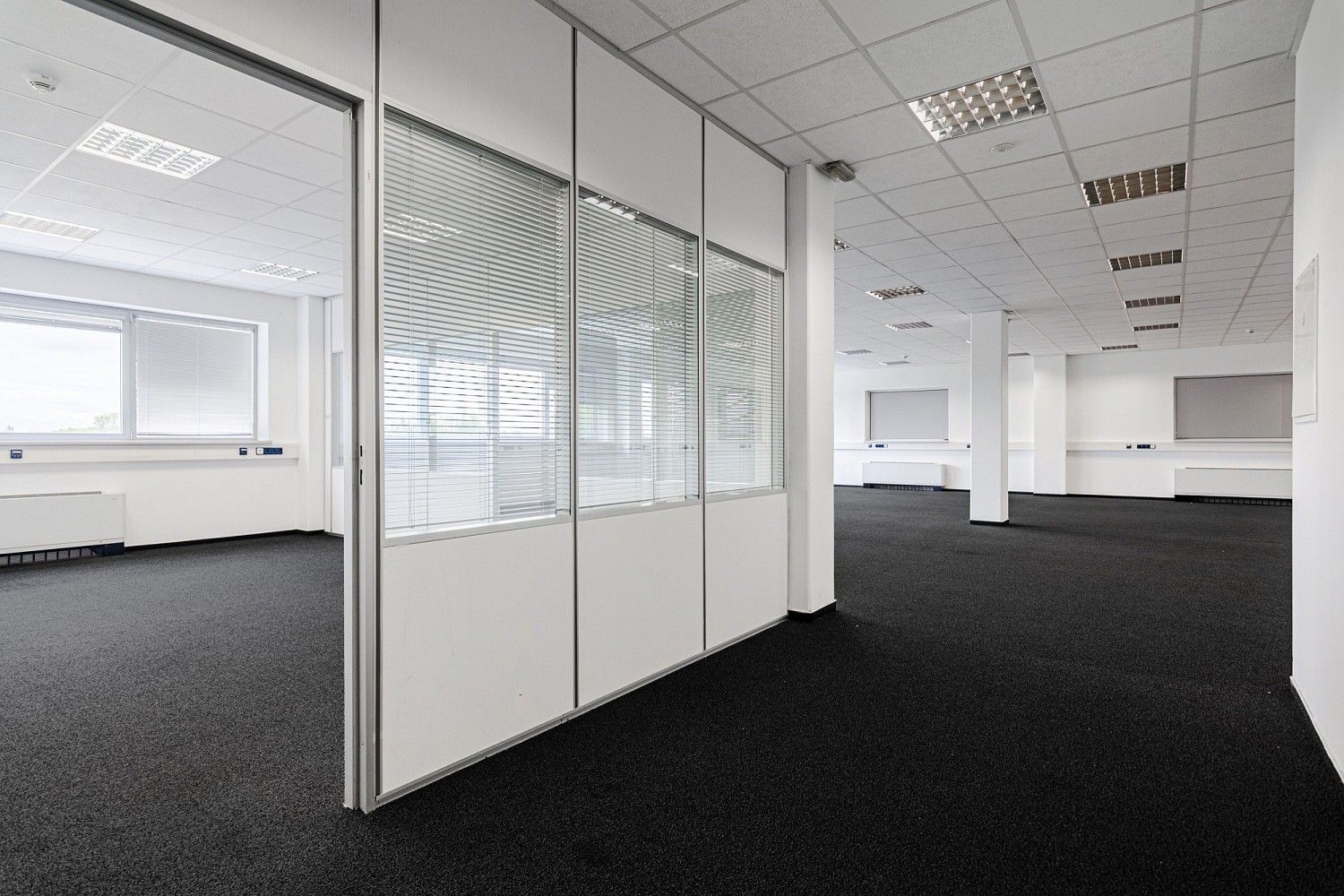 Kancelář · 225 m² · Praha - Letňany, okres Praha 18, Hlavní město Praha - 3