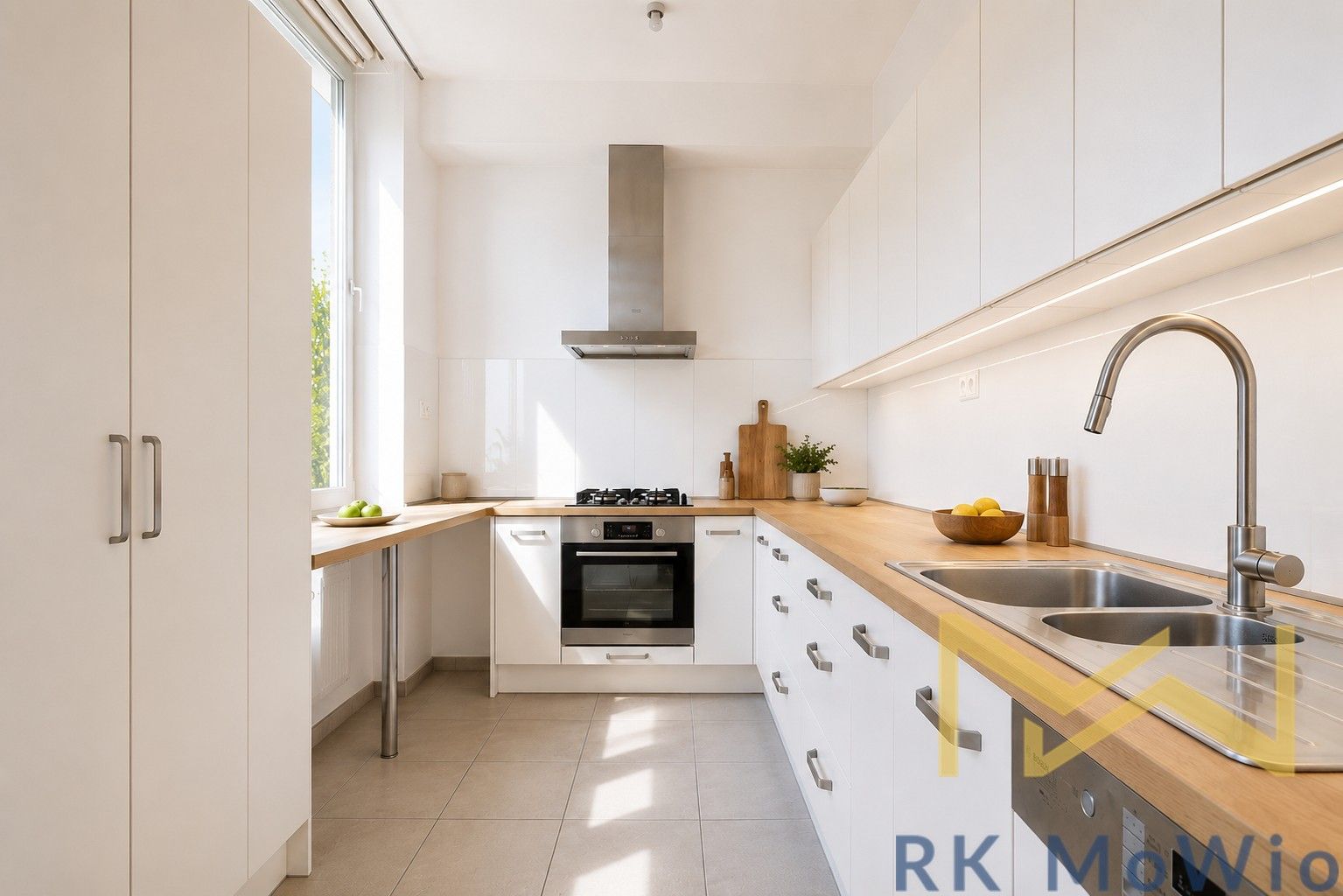 5+1, Na baště sv. Ludmily, Praha, 240 m² - 1