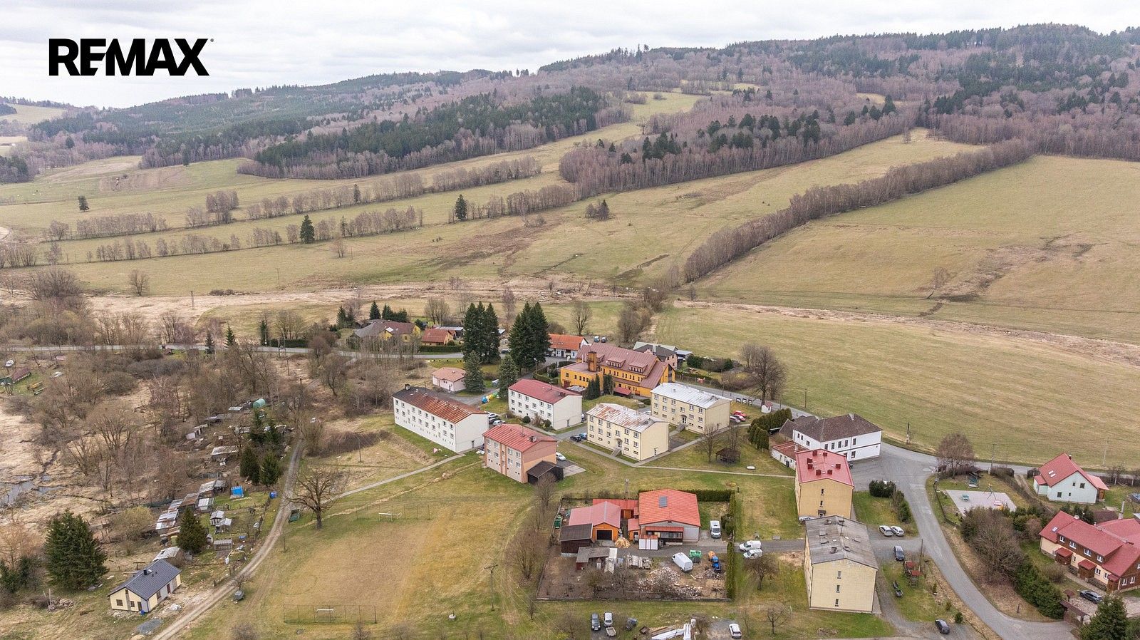 Činžovní dům · 409 m² · Rybník, okres Domažlice, Plzeňský kraj - 4