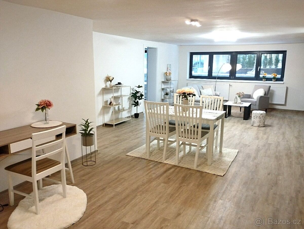 Byty, 111 01, Praha 10