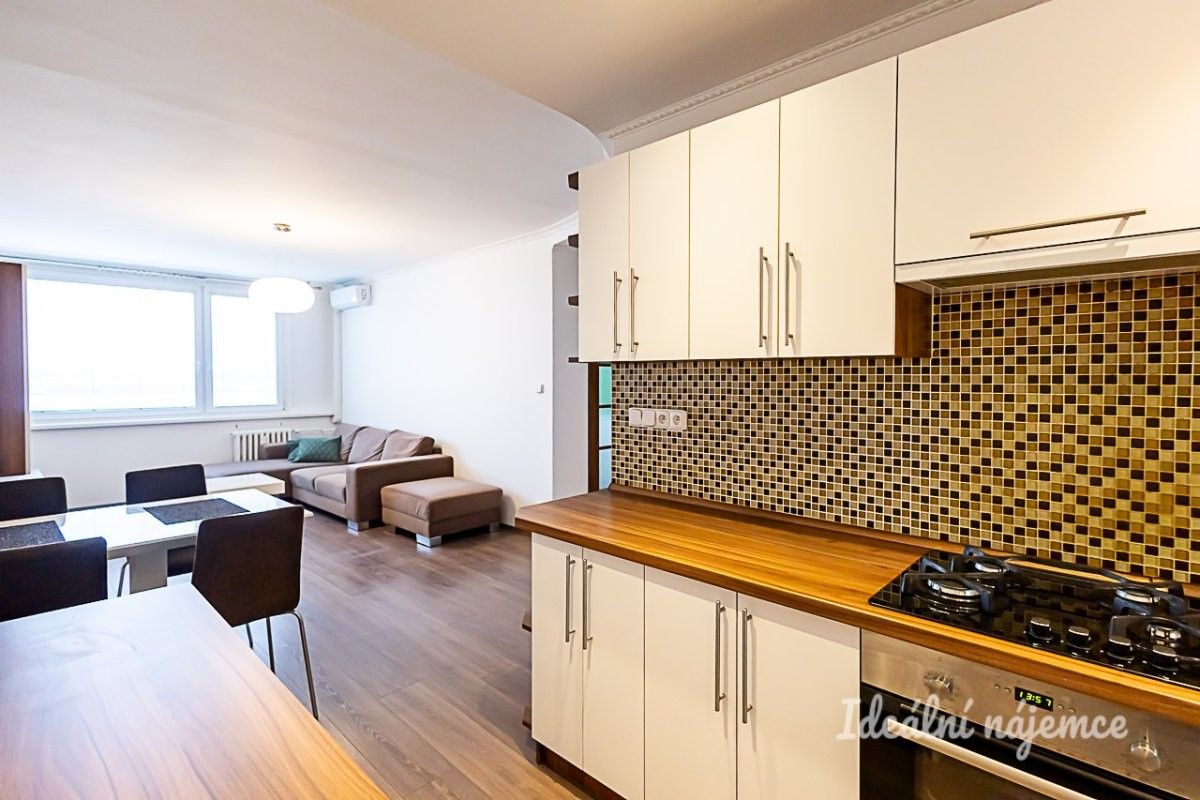 3+kk, Malkovského, Praha, 67 m²