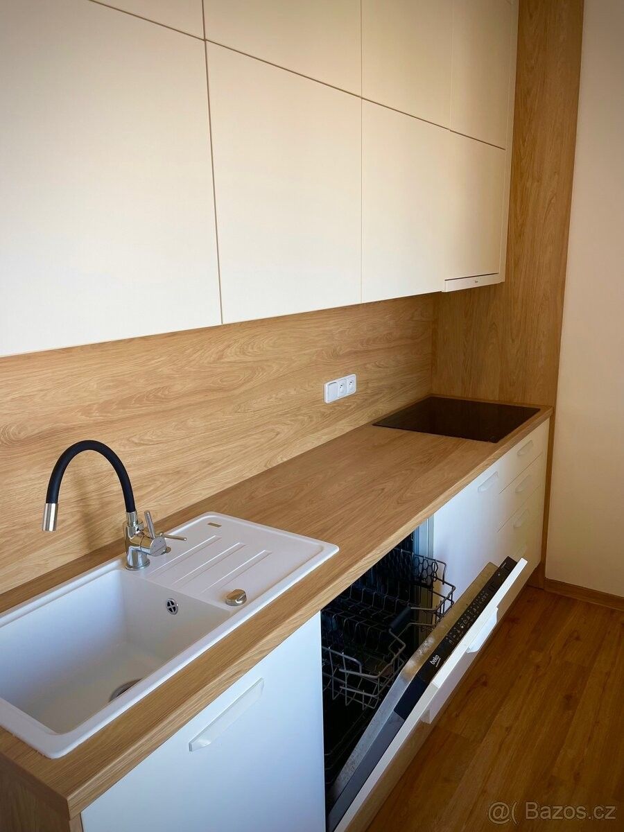 Pronájem byt - Mikulov na Moravě, 692 01