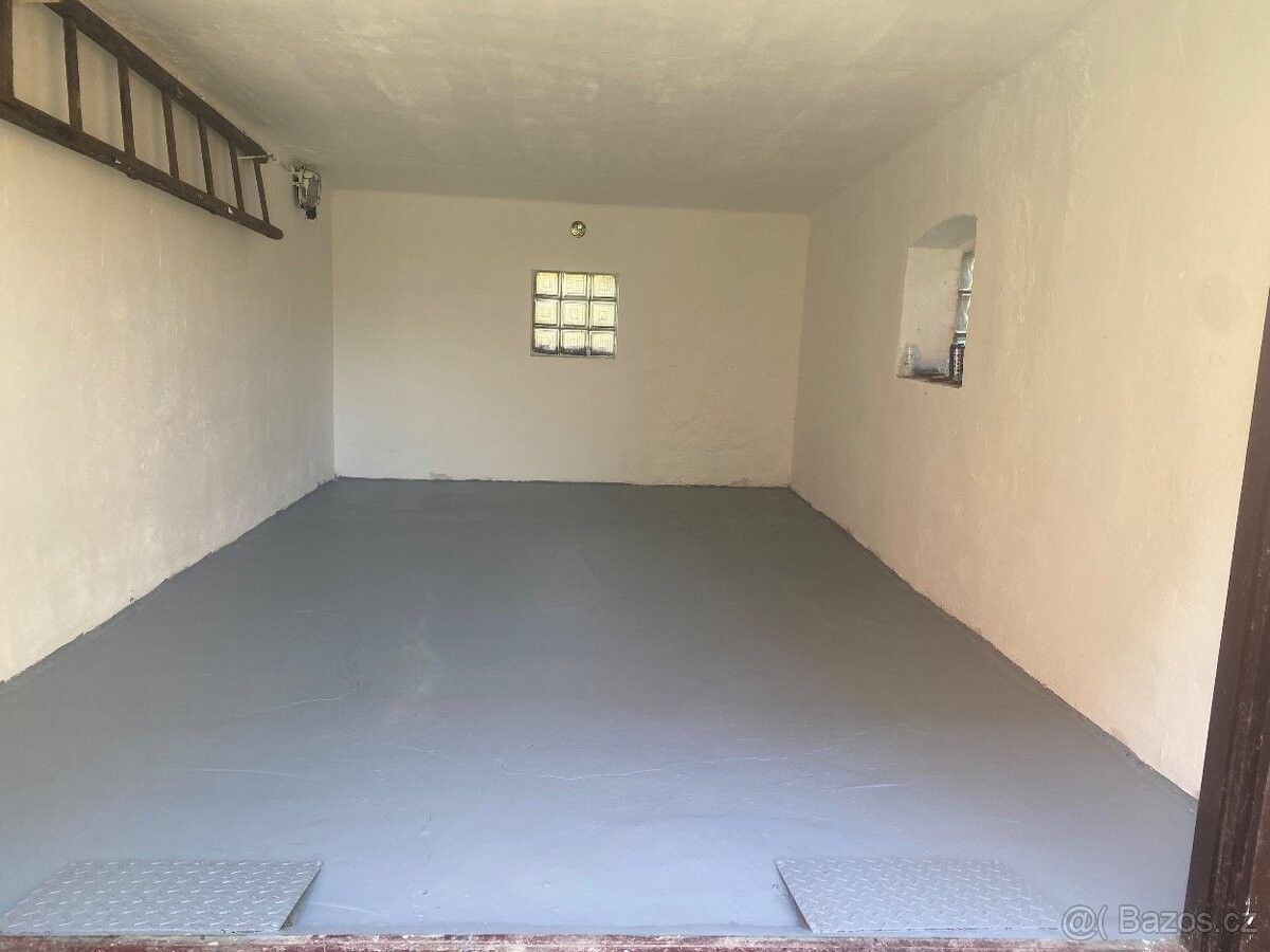 Prodej garáž - Ostrava, 716 00