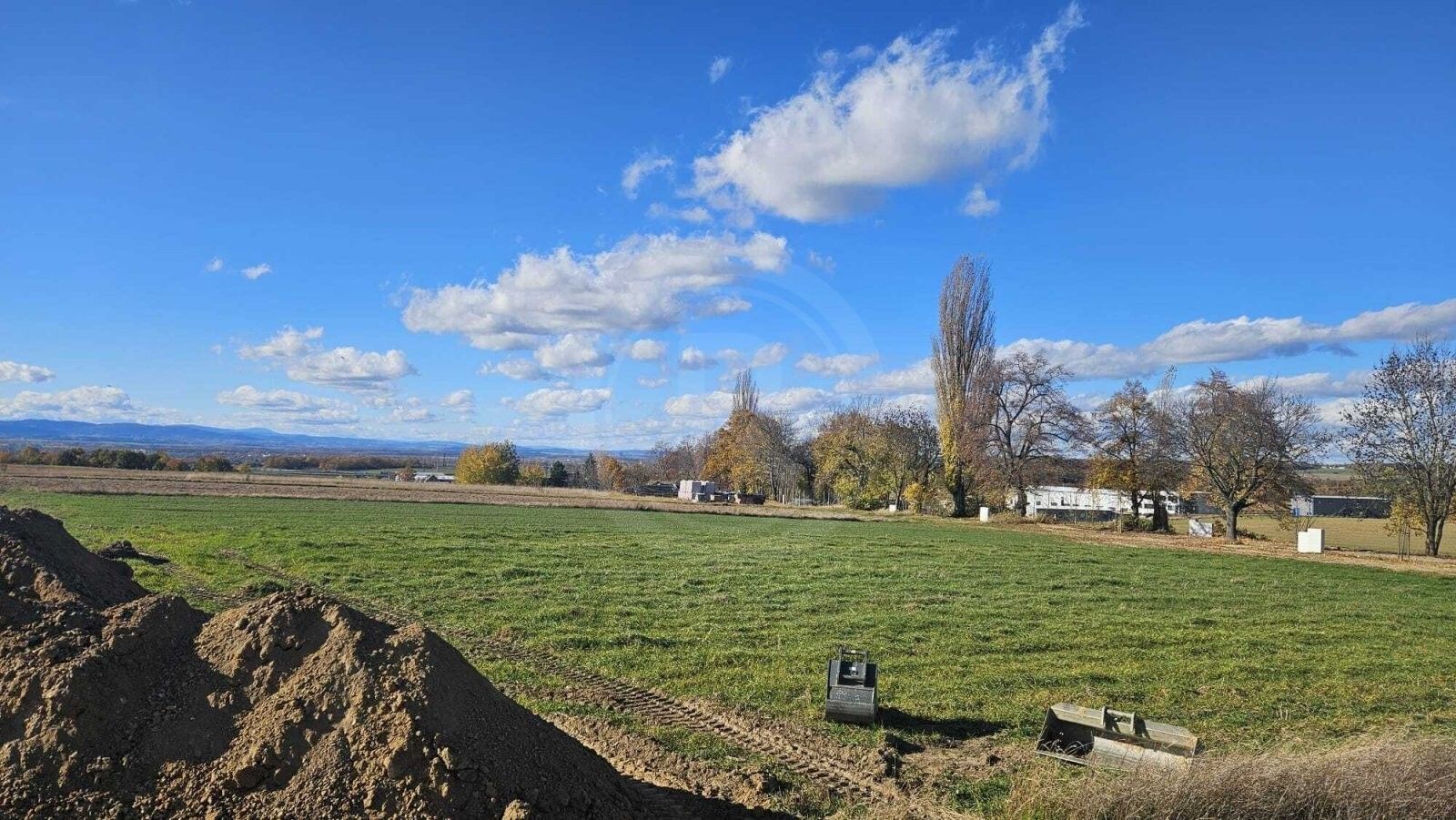 Pozemky pro bydlení, Průběžná, Hůry, 1 m²