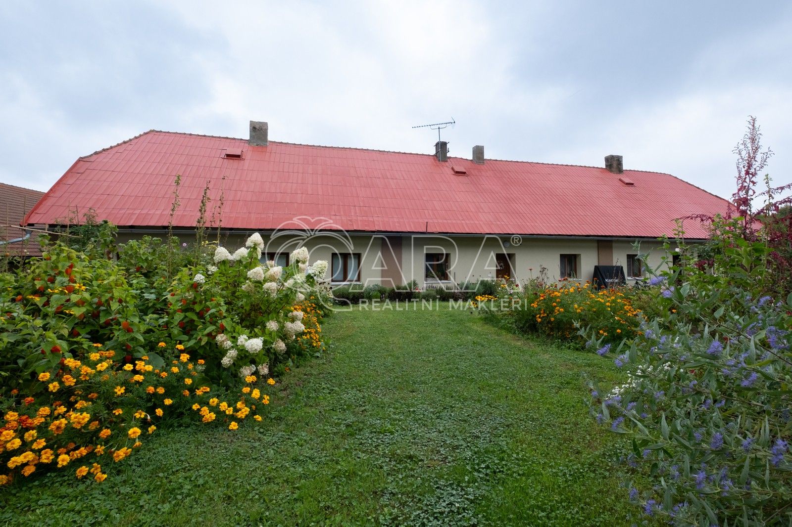 Prodej byt 2+1 - Cerhýnky, Cerhenice, 66 m²