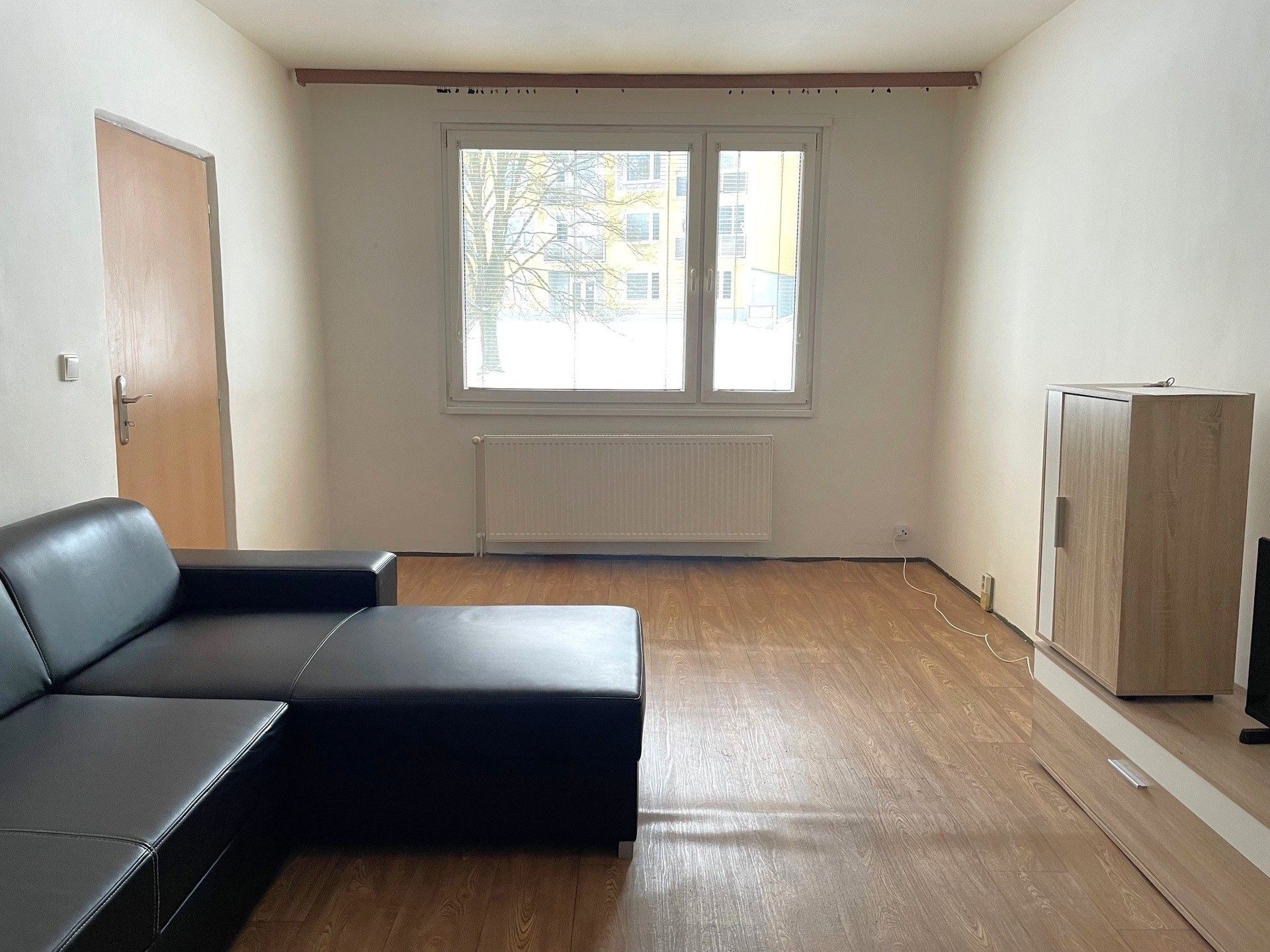 Pronájem byt 1+1 - Osvobození, Žandov, 45 m²