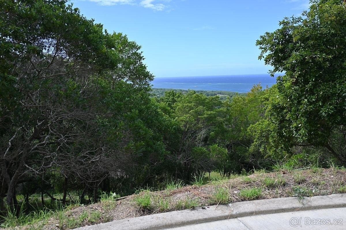 Pozemky pro bydlení, 987 66, Zahraničí