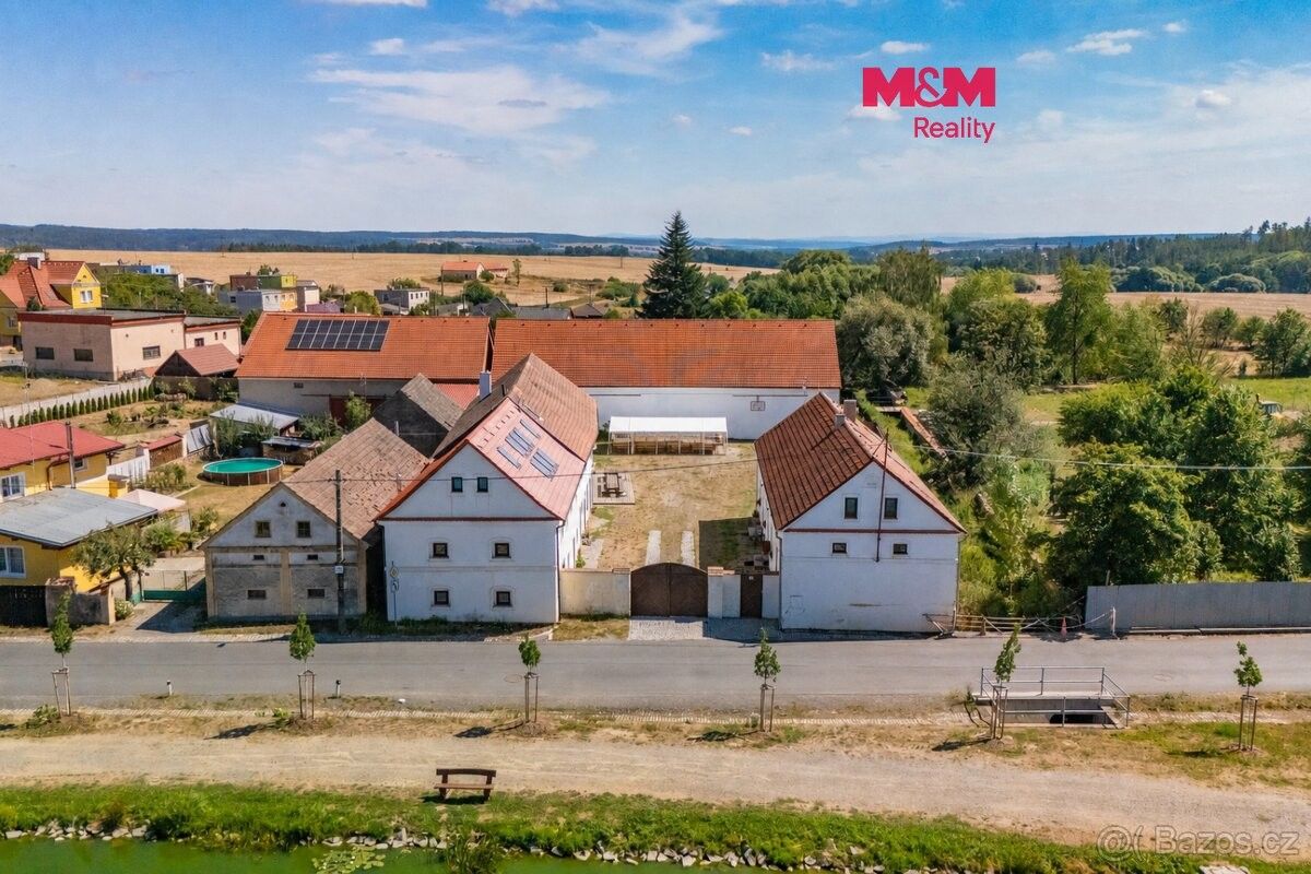 Restaurace, Město Touškov, 330 33 - 1