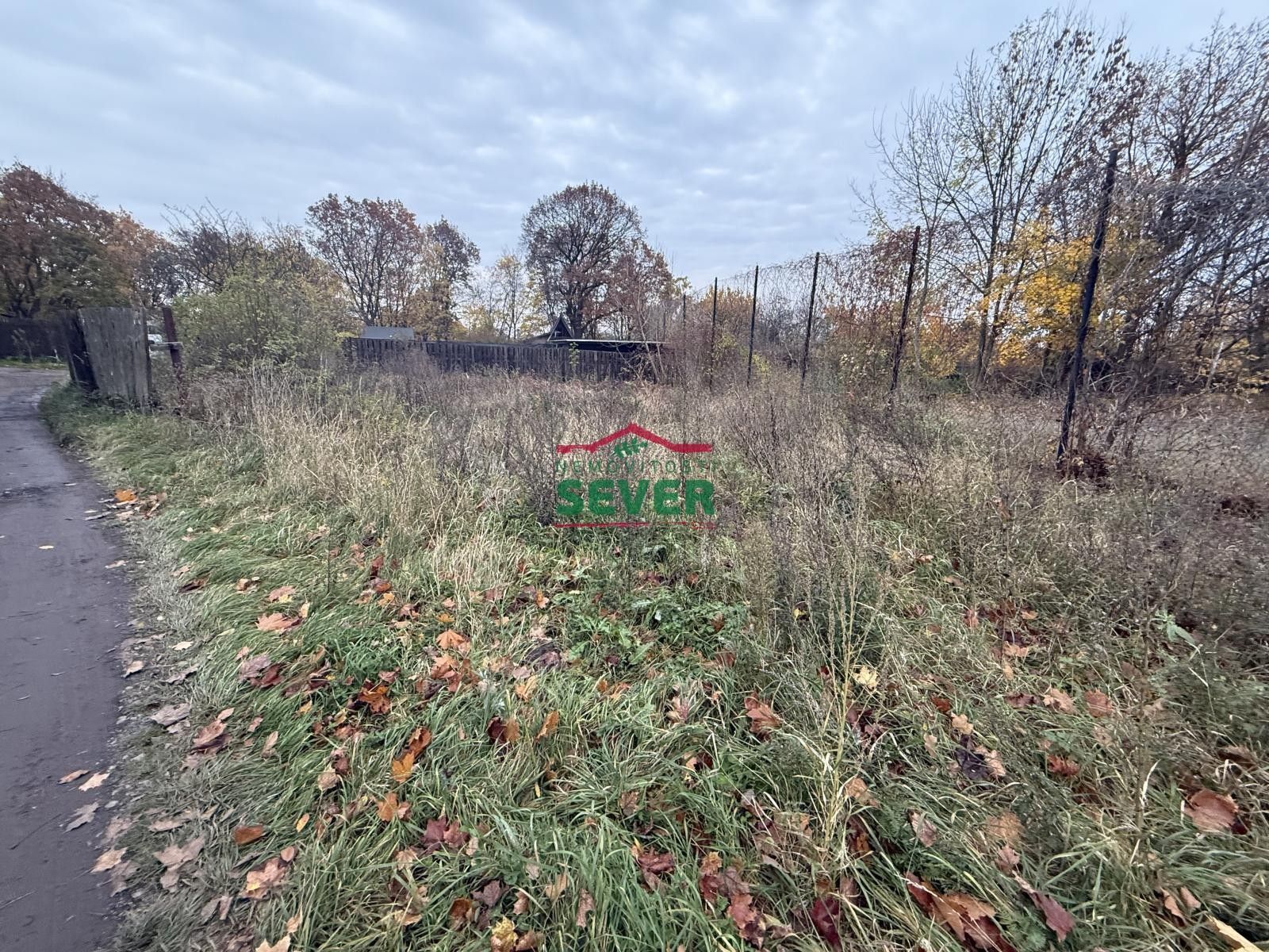 Zahrady, Podkrušnohorská, Lom, 146 m²