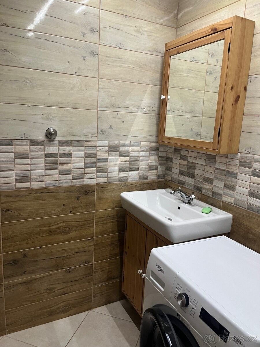 Pronájem byt - Třinec, 739 61