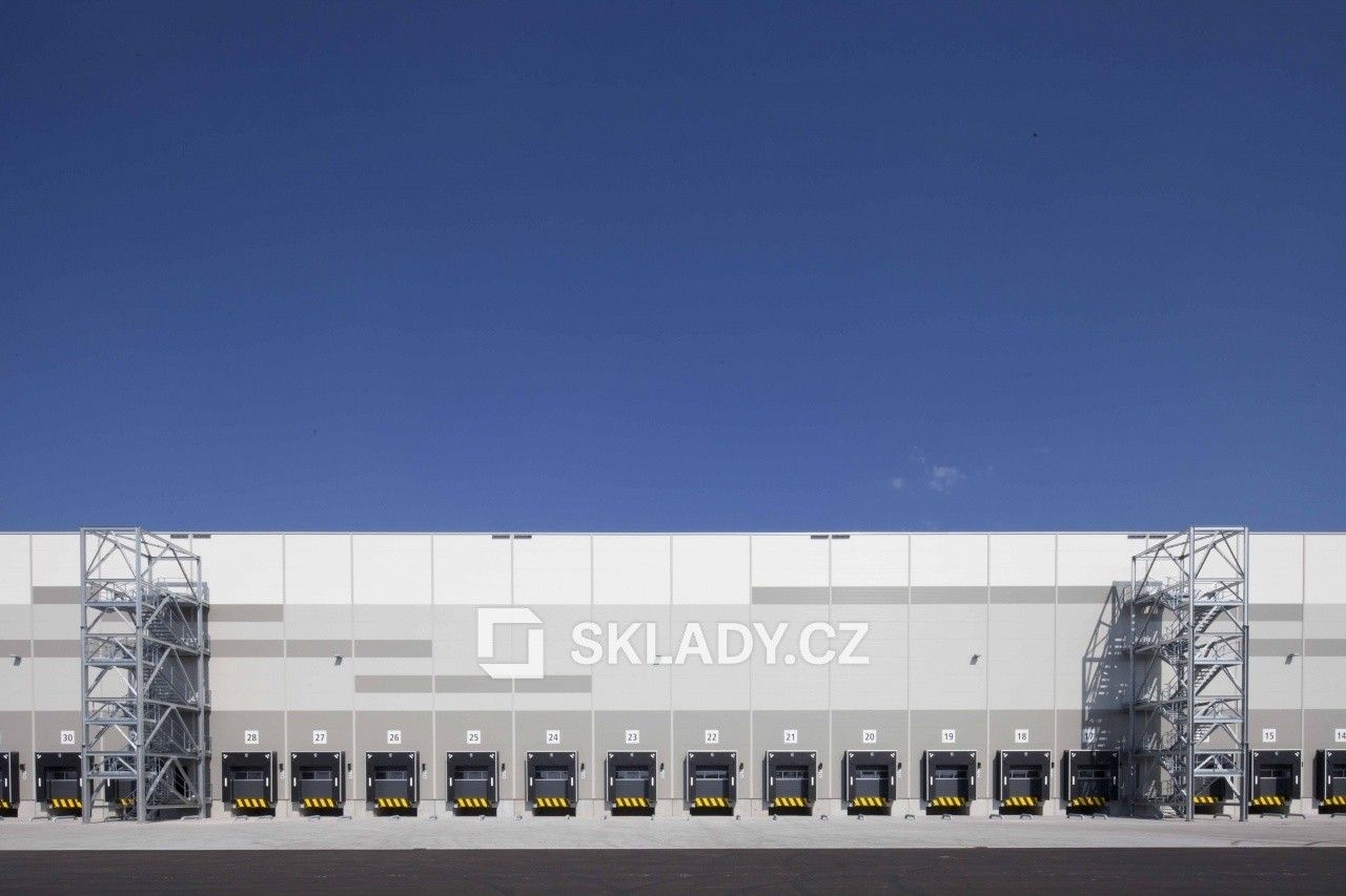 Sklad · 3 500 m² · Kolín - 4
