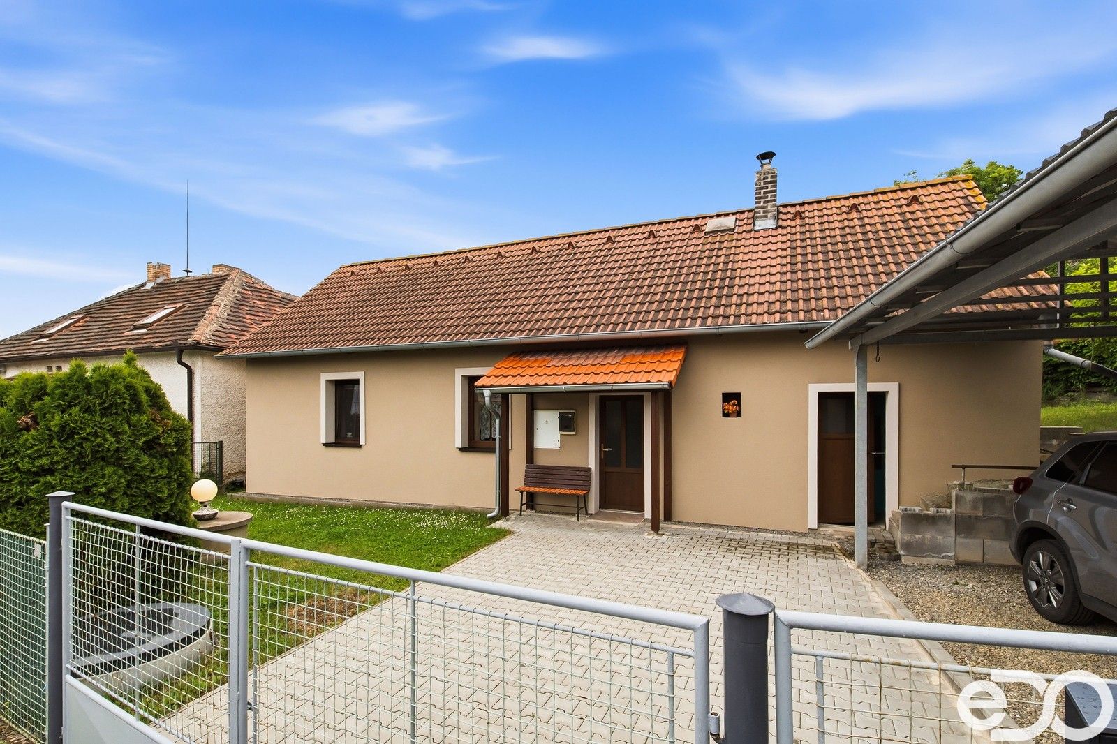 Rodinné domy, Svatá, 98 m² - 1