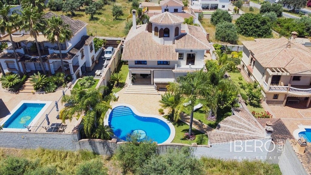 Rodinný dům, 391 m²