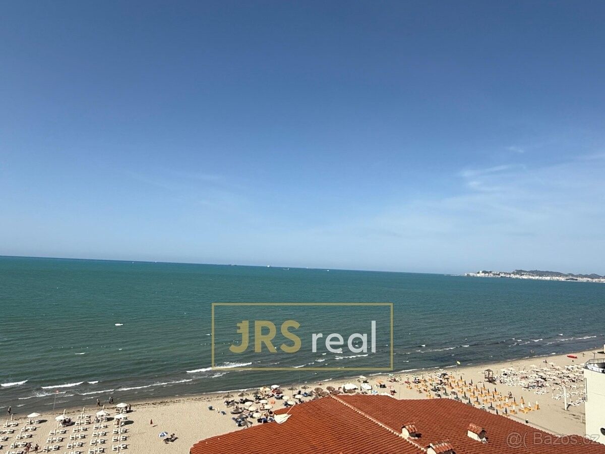 Byty, 987 66, Zahraničí