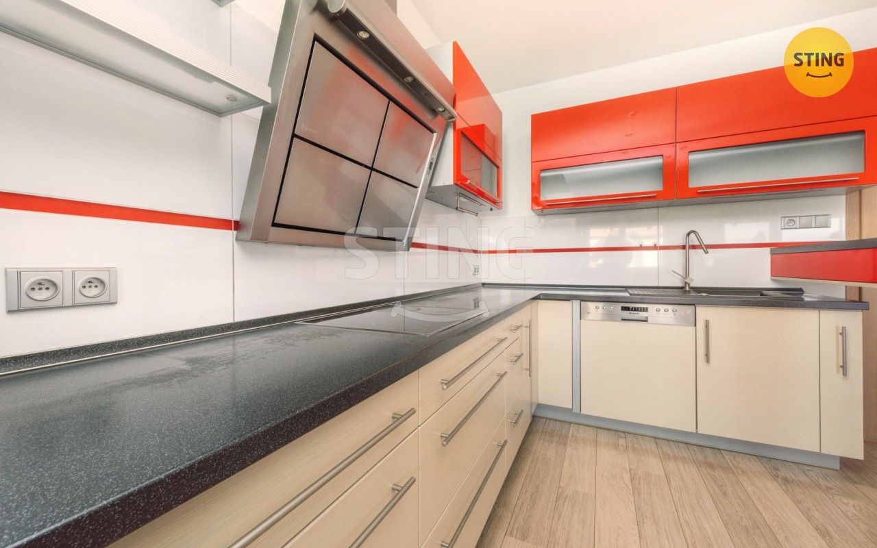 Prodej rodinný dům - Do Polí, Pardubice, 148 m²