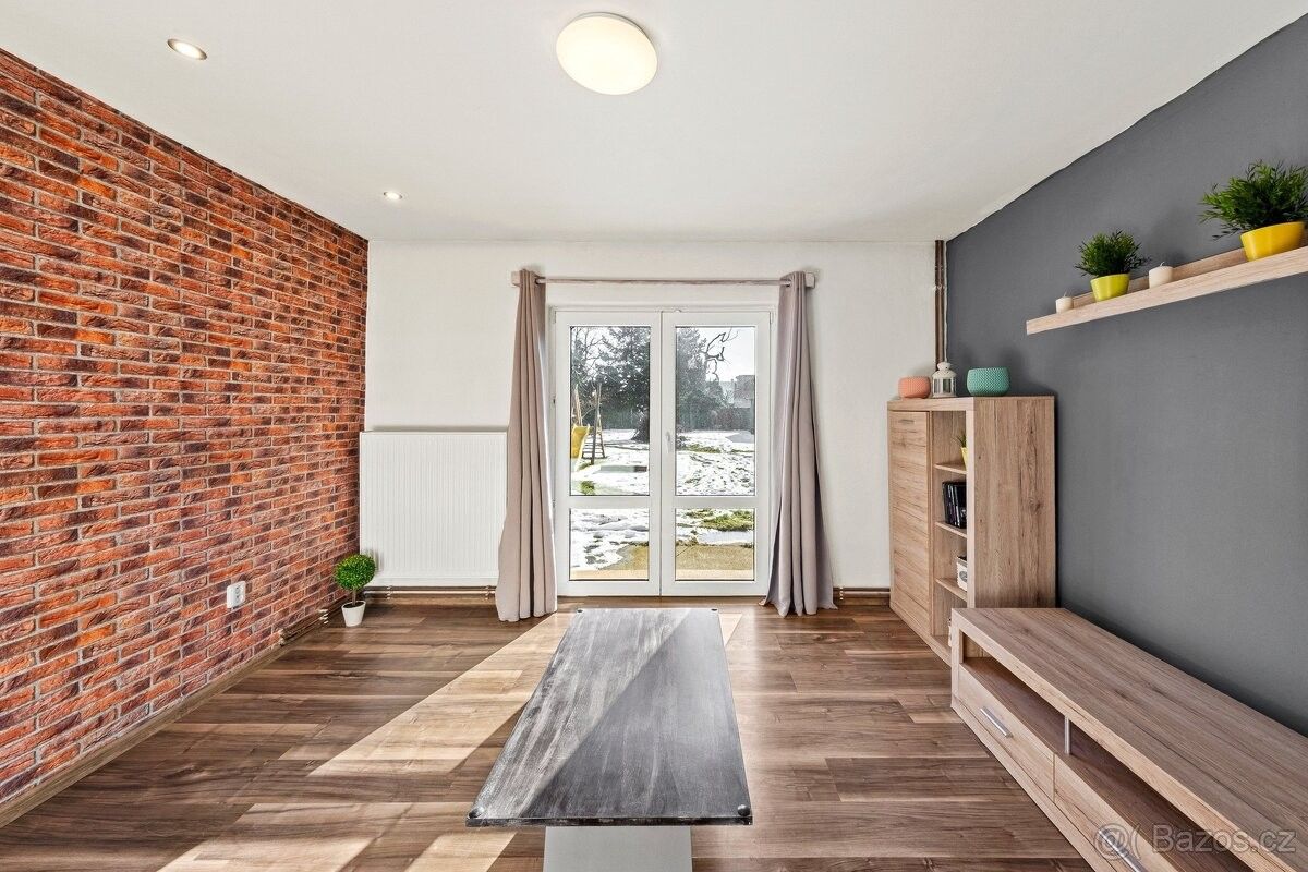 Prodej rodinný dům - Veltrusy, 277 46