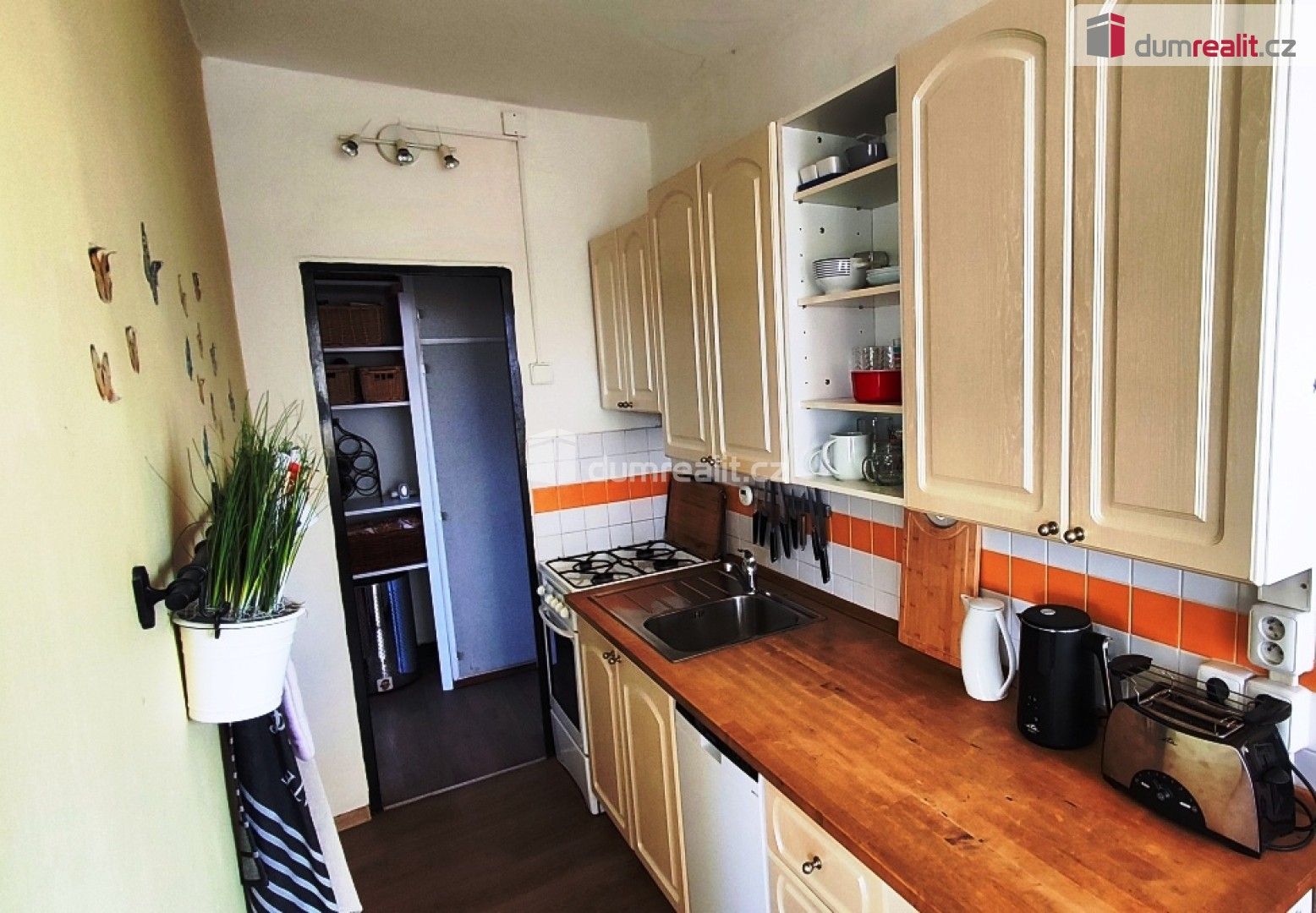 3+1, Počernická, Praha, 73 m² - 1
