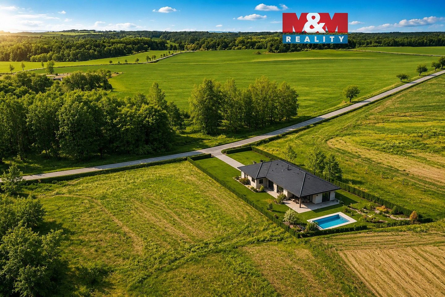 Pozemek pro bydlení, 1 596 m²