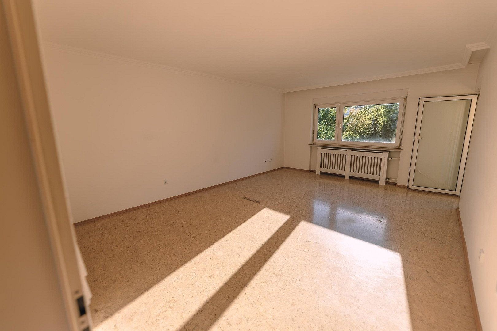 Prodej byt 2+1 - Sinbronner Straße 100 Nürnberg Röthenbach Bayern 90449, 61 m² - 5