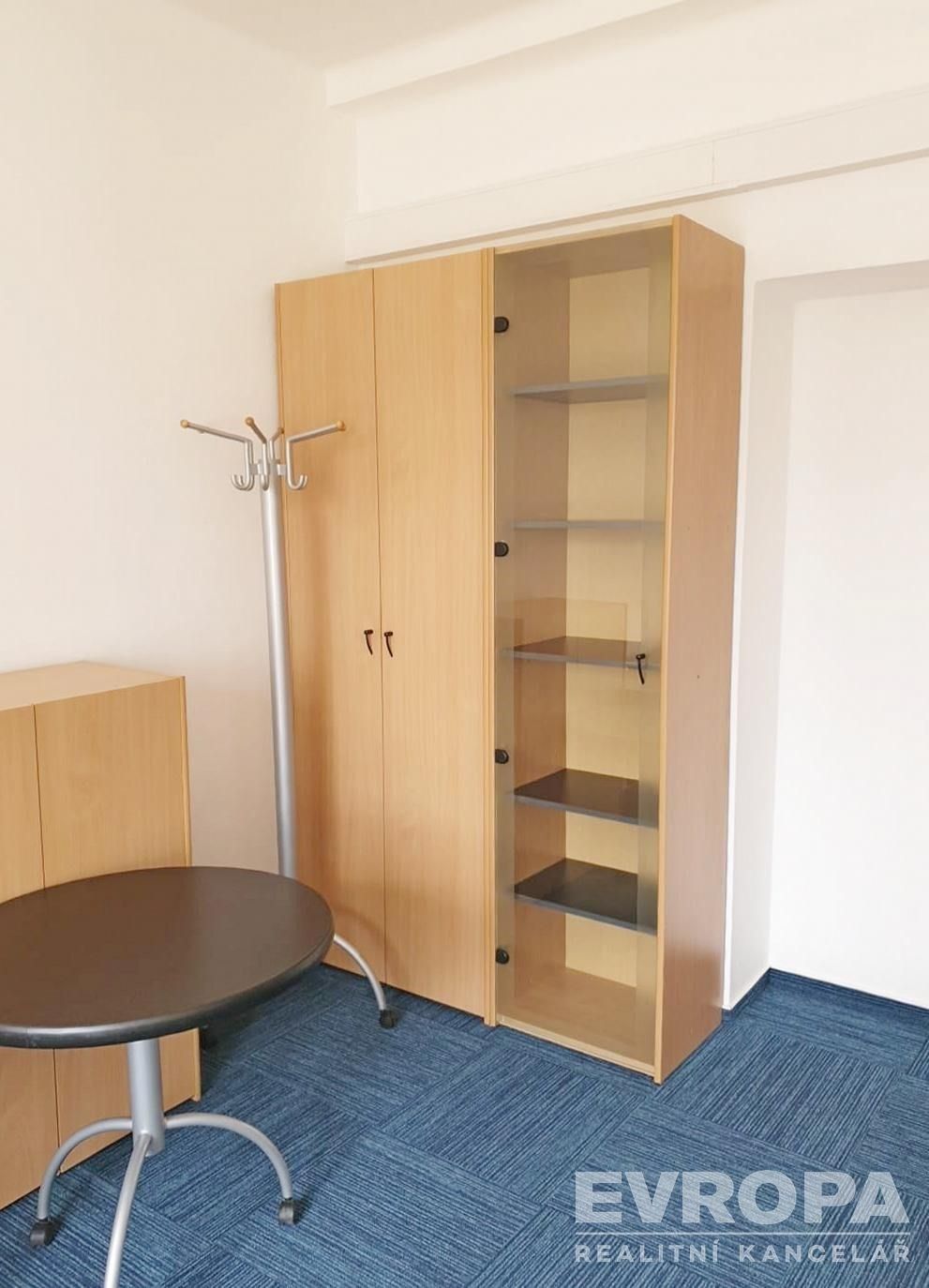 Kancelář · 27 m² · Tovární  , Olomouc Hodolany - 3