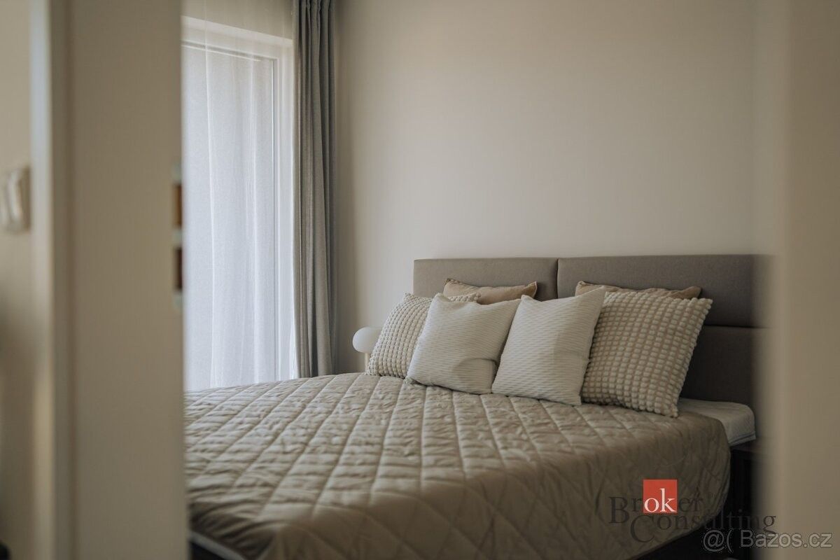 Byty, Kladno, 272 03 - 1