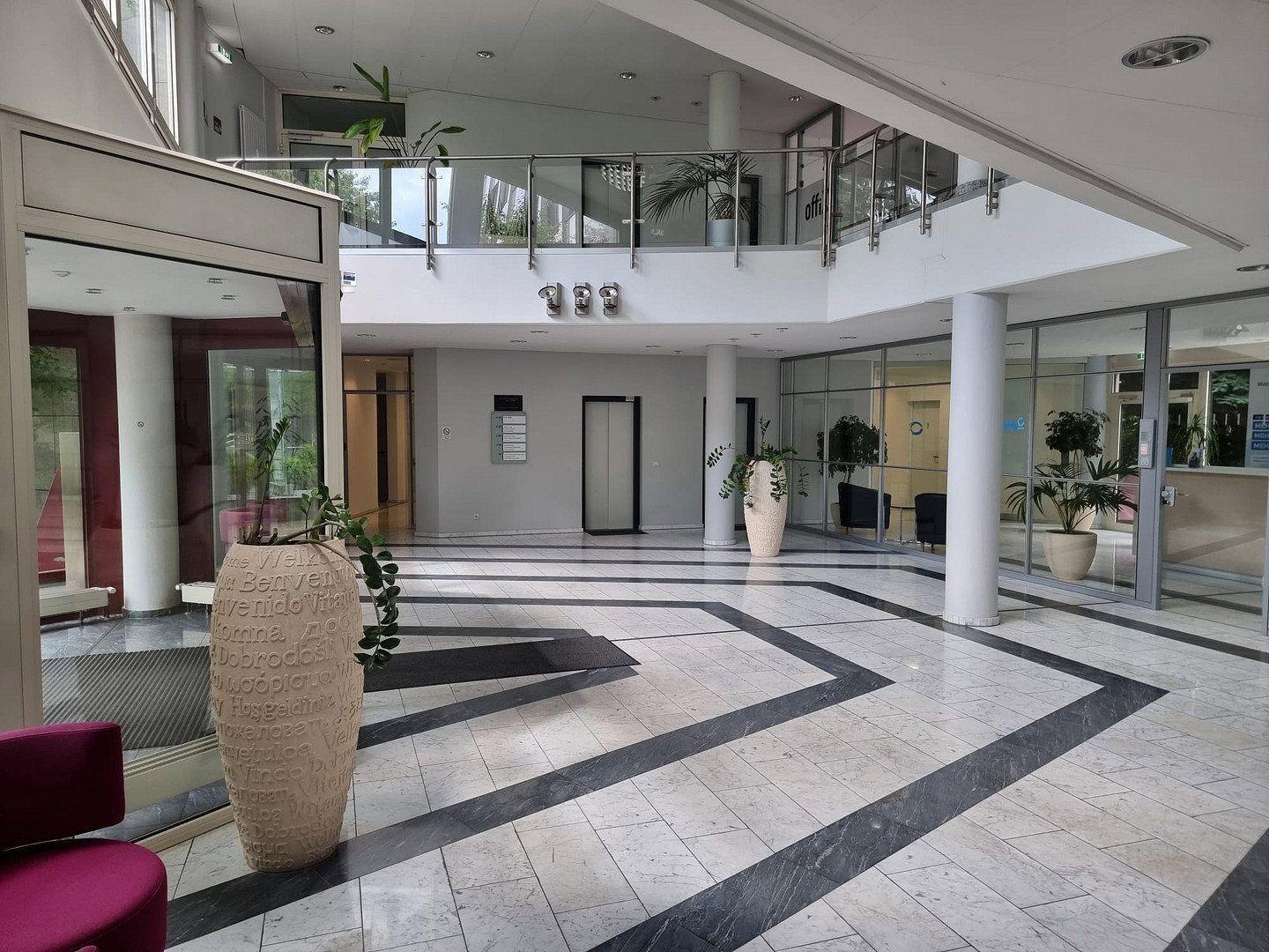 Kanceláře, Werftstraße Düsseldorf Heerdt Nordrhein-Westfalen 40549, 400 m² - 1