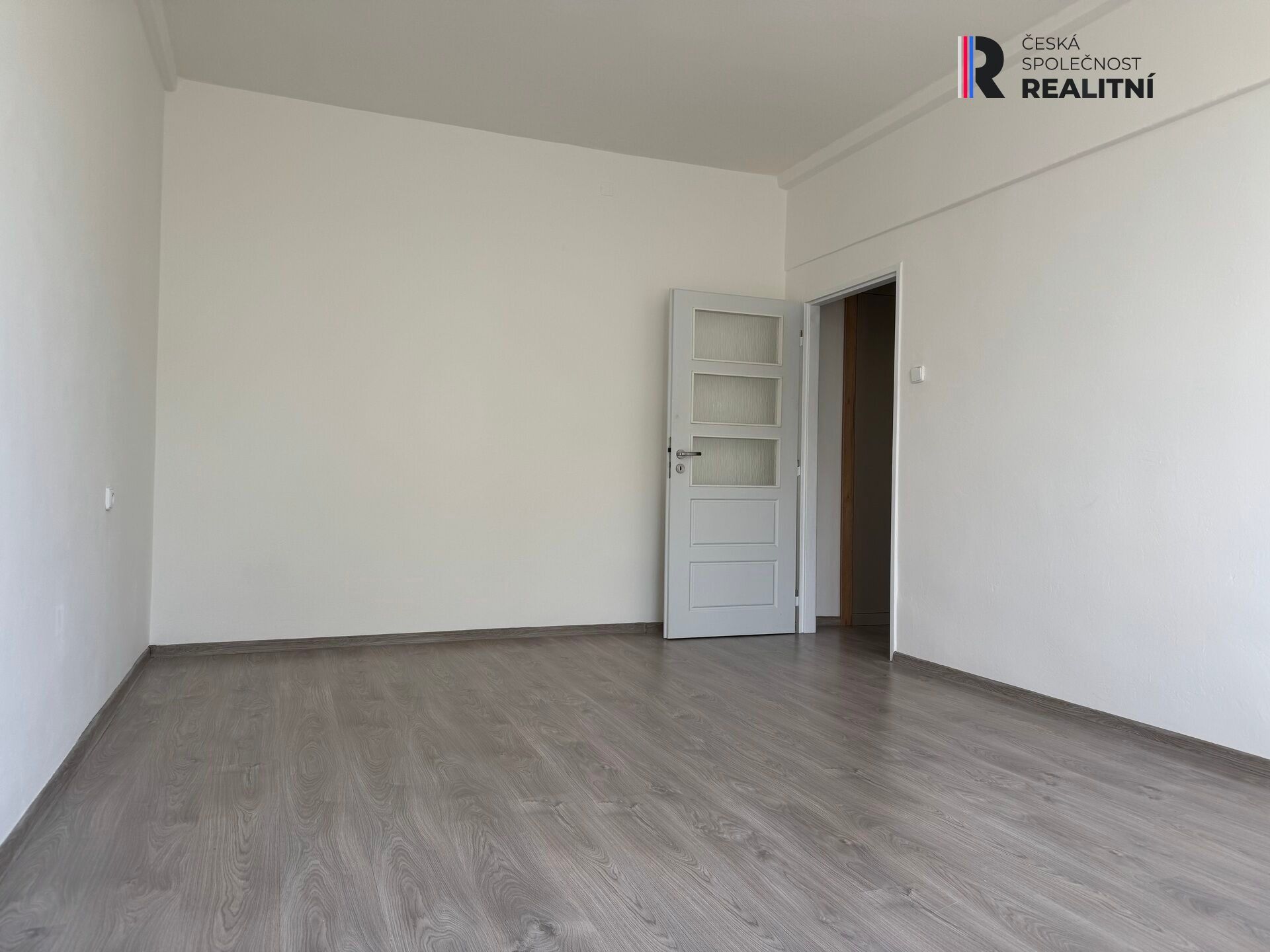 Pronájem byt 2+1 - Majakovského, Karlovy Vary, 54 m² - 5