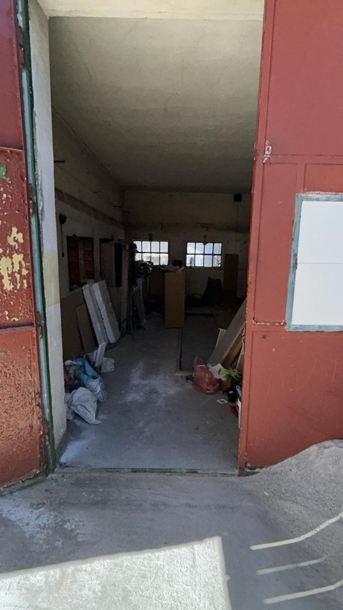 Pronájem garáž - Na Jarově, Praha, 22 m² - 2