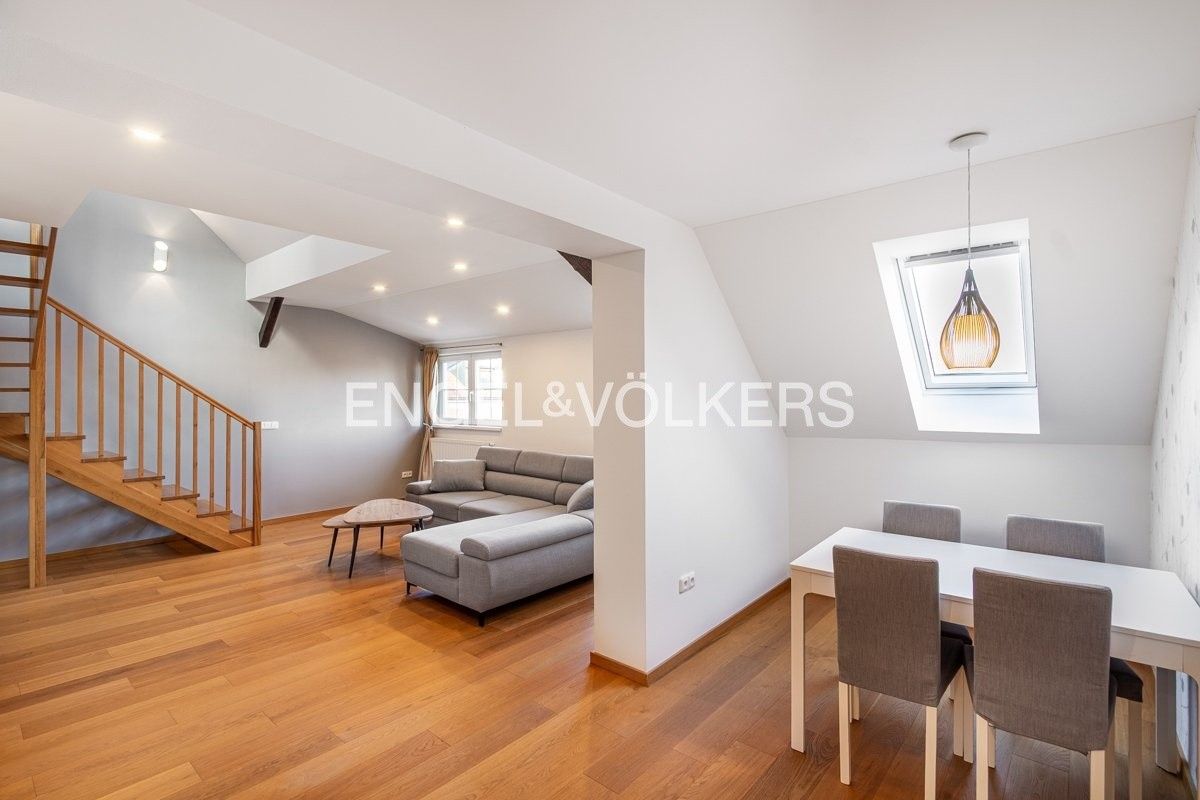 3+kk, Kutnauerovo náměstí, Praha, 95 m²