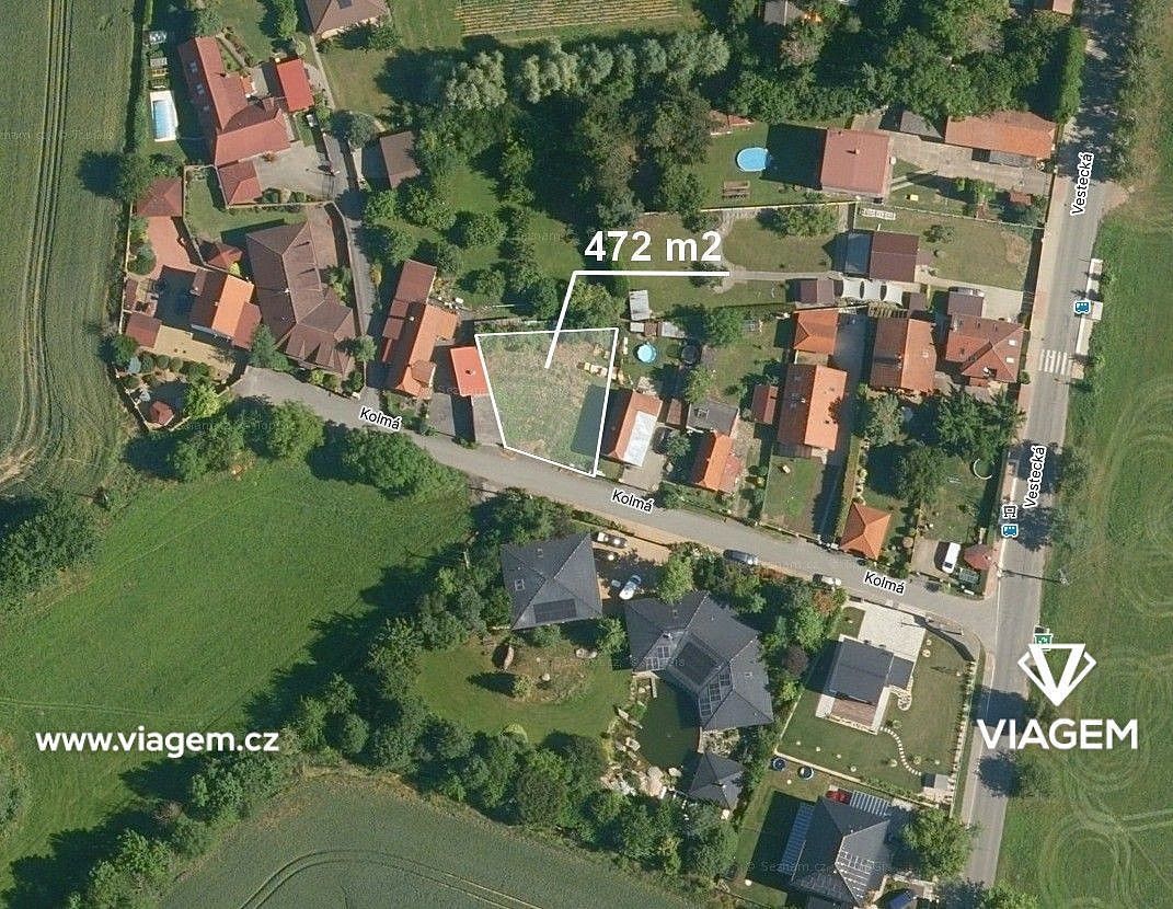 Pozemek pro bydlení, 472 m²