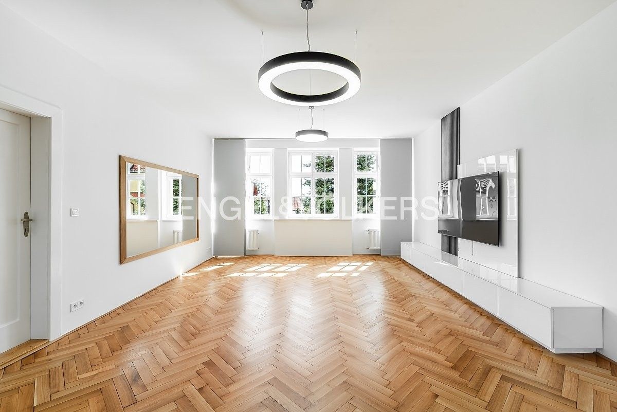 Pronájem byt 3+1 - Na viničních horách, Praha, 137 m²