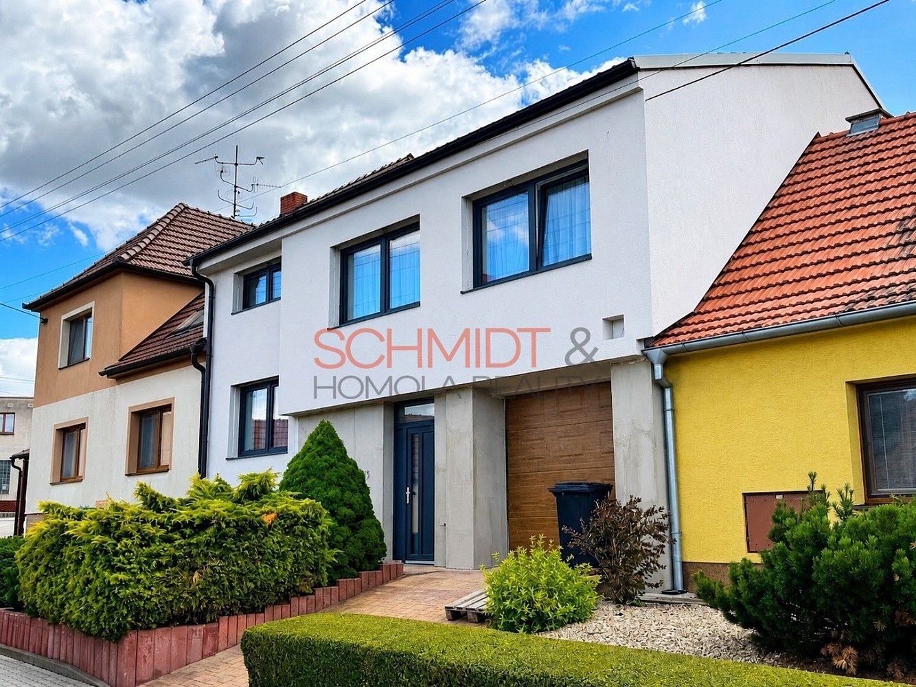 Rodinné domy, Starovičky, okres Břeclav, 199 m² - 1