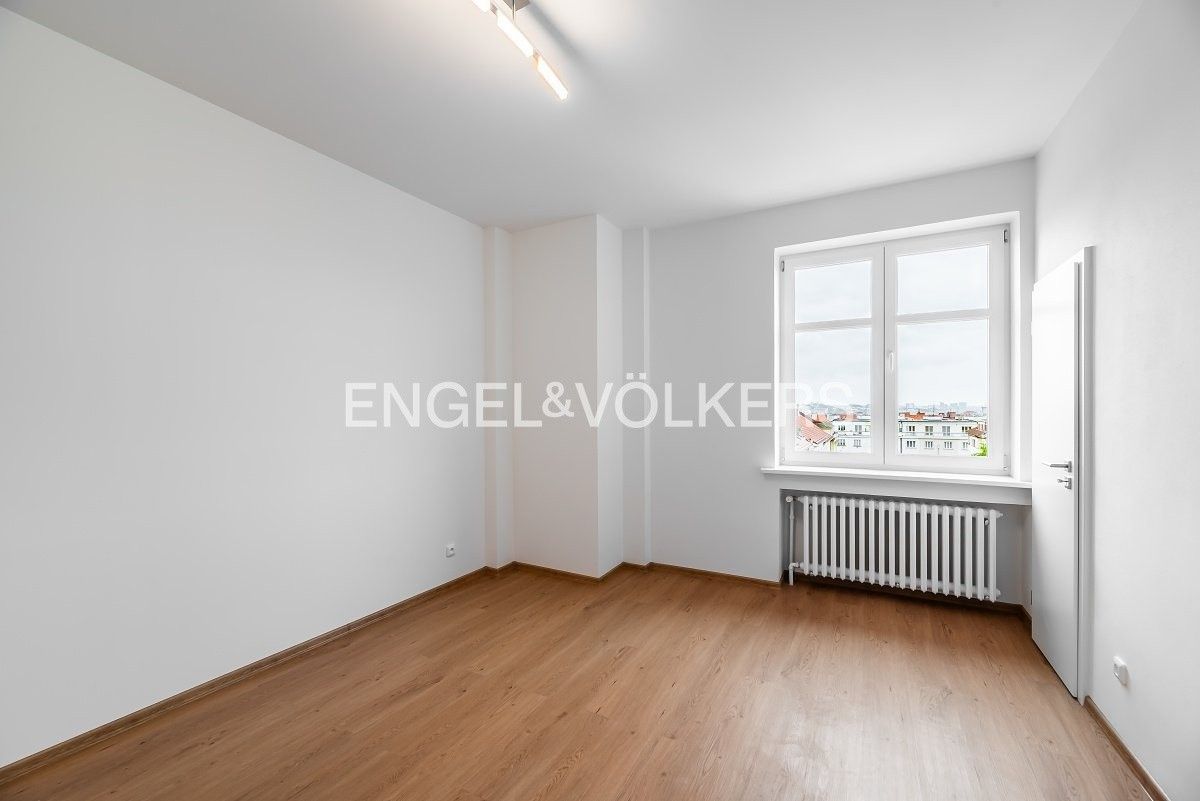 1+kk, 5. května, Praha, 25 m²