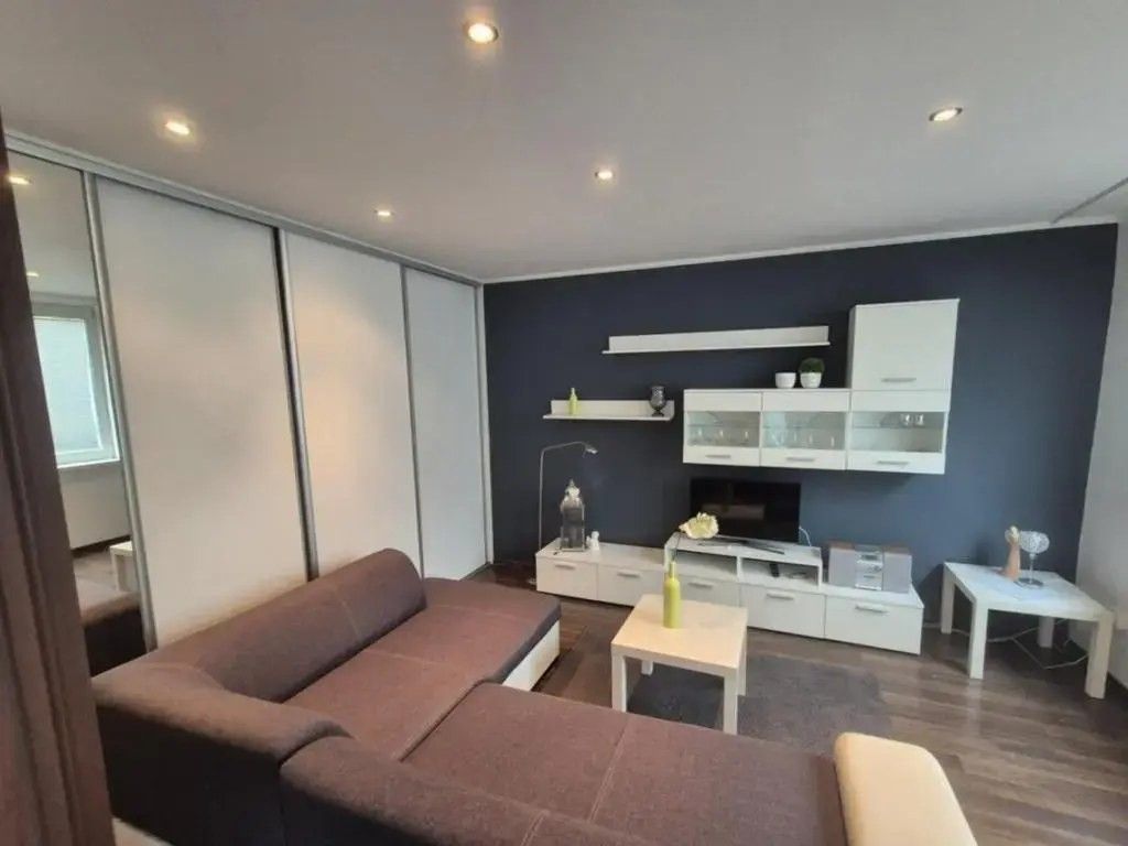 Byt 1+1 · 42 m² · Stehlíkova, Plzeň - 4