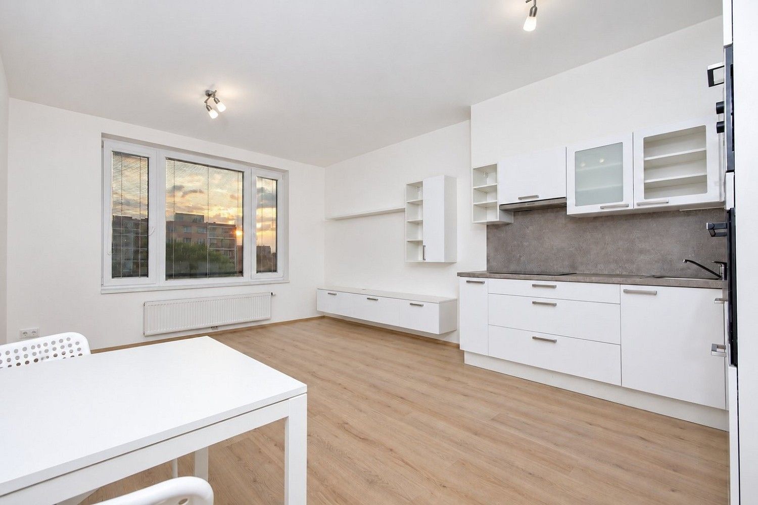 Prodej byt 1+kk - Pavla Beneše, Praha 9 - Letňany, 34 m² - 5