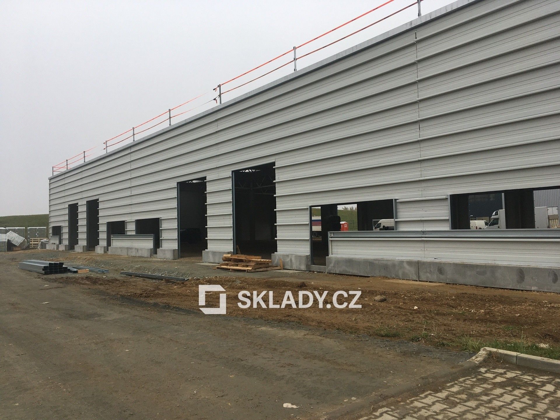 Pronájem sklad - Průmyslová, Jeneč, 237 m²
