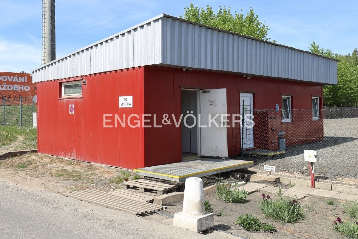 Nemovitost · 2 000 m² · Plzeň Valcha - 3