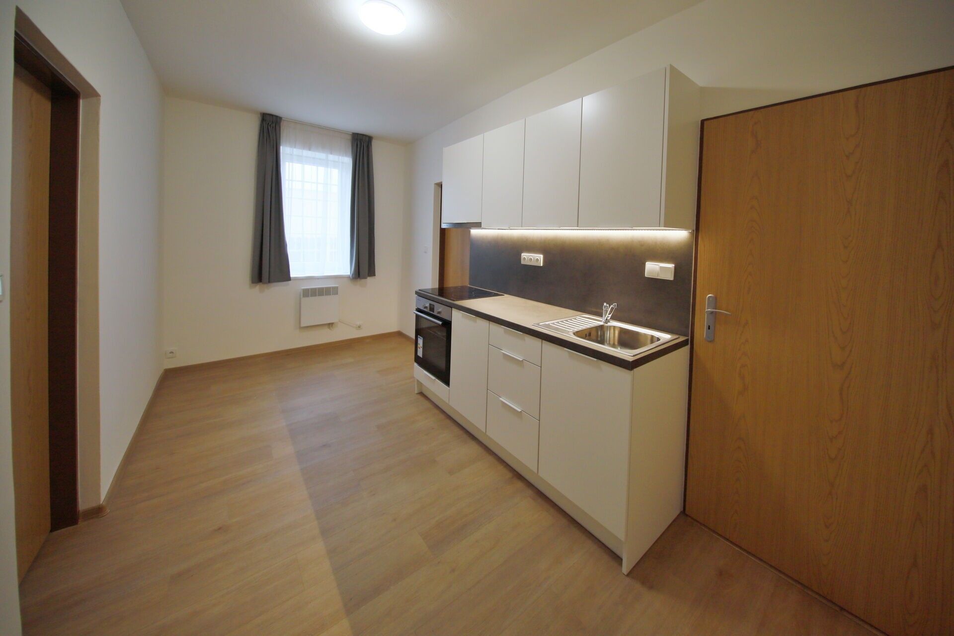 2+1, Studentská, Karlovy Vary, 36 m²