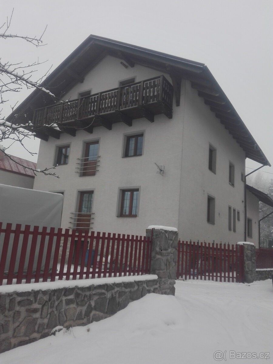 Byty, Křižanov, 594 51