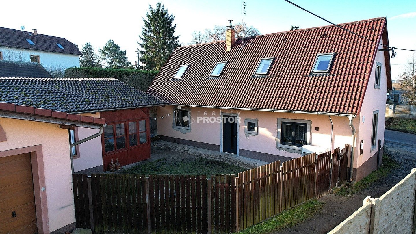 Rodinné domy, Trpoměchy, Slaný, 120 m²