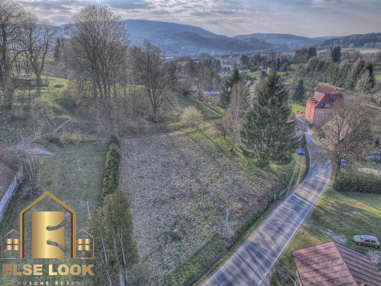 Pozemek pro bydlení, 868 m²
