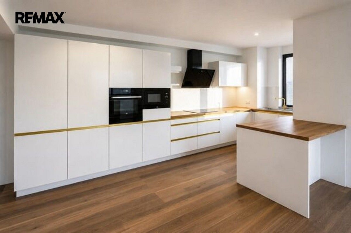 Pronájem byt 3+kk - Praha - Dolní Chabry, okres Praha 8, Hlavní město Praha, 82 m² - 5