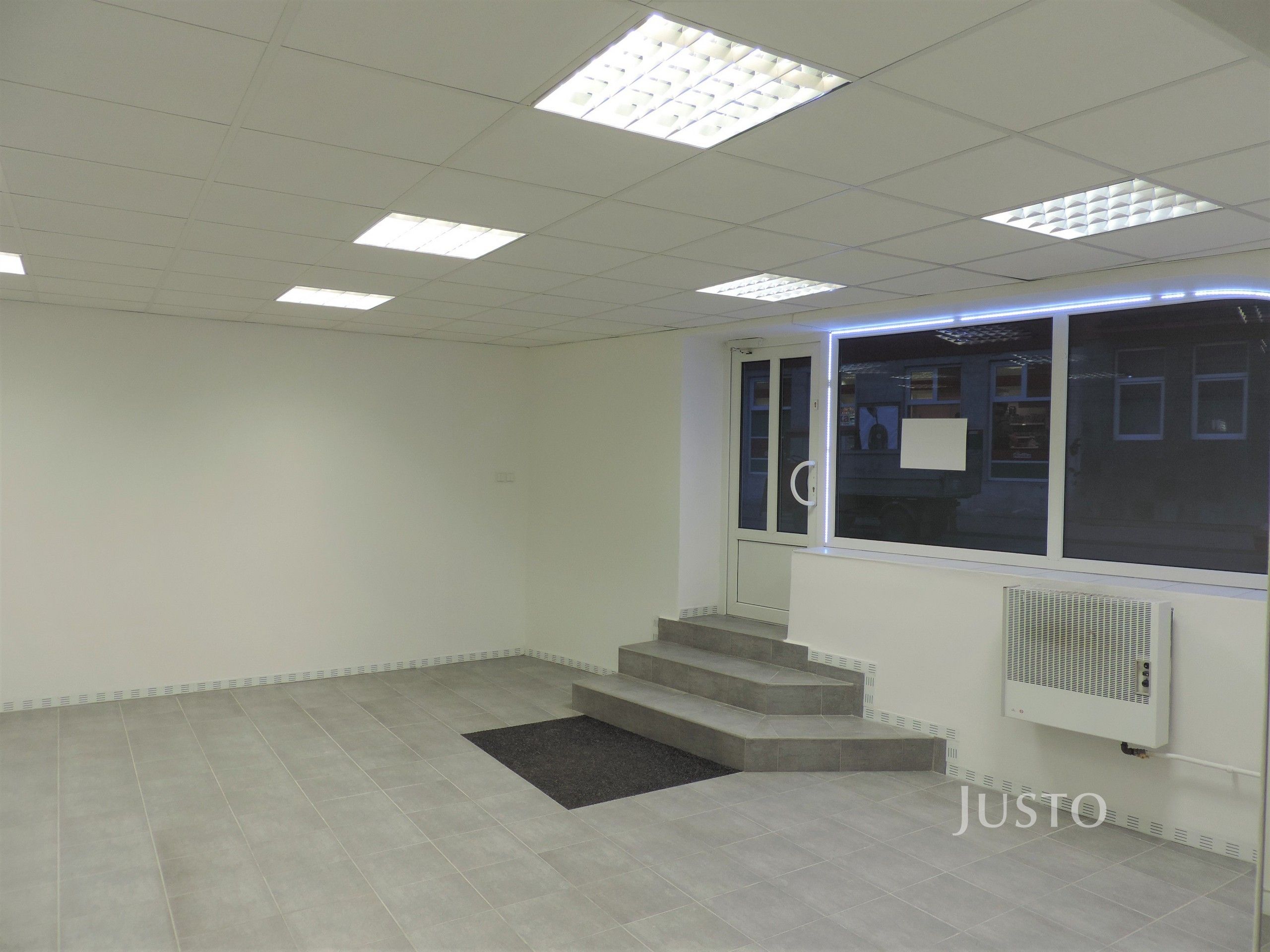 Obchodní prostory · 56 m² · 28. října, Zábřeh - 3