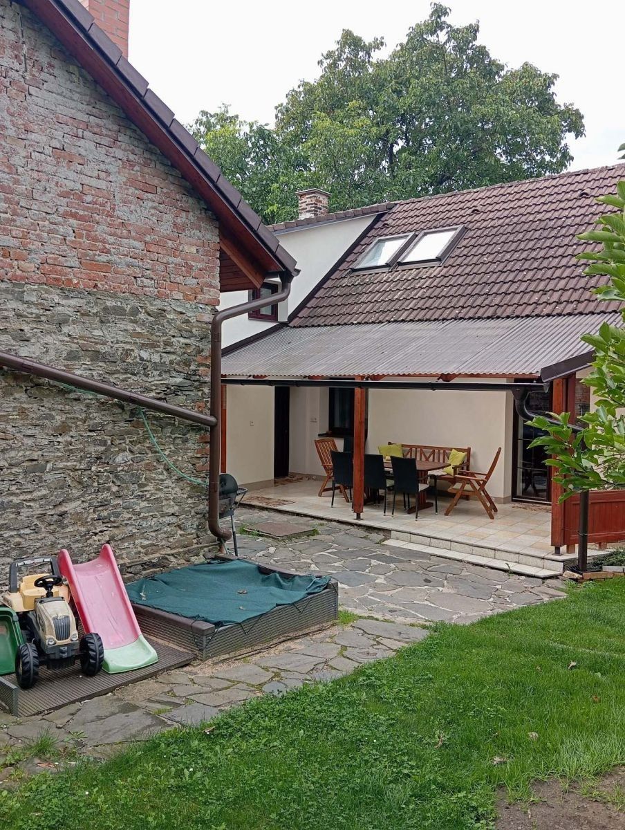 Chaty, Podhořany u Ronova - Podhořany u Ronova, Pardubický kraj