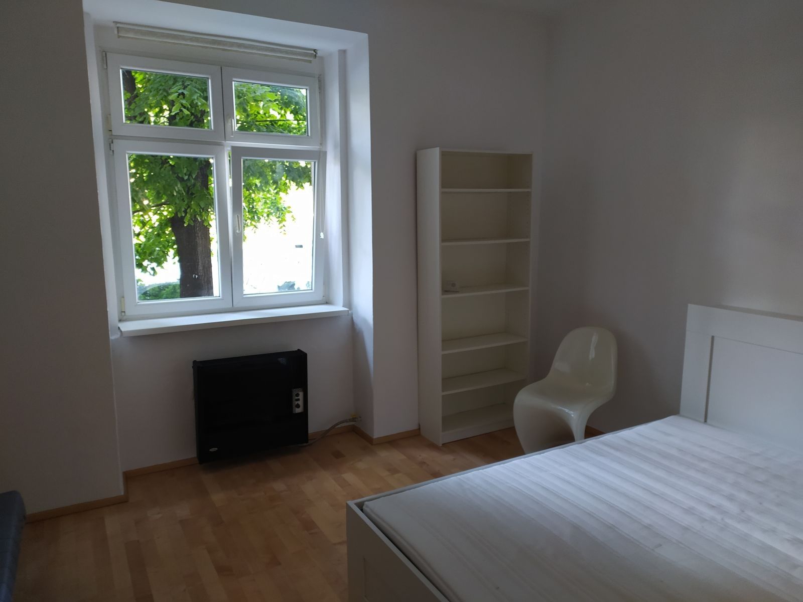 Byt 1+1 · 37 m² · Ortenovo náměstí, Praha - Holešovice - 3