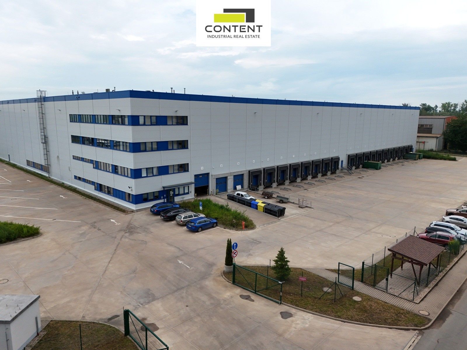 Výrobní prostory, Náchodská, Hradec Králové, 7 018 m² - 1