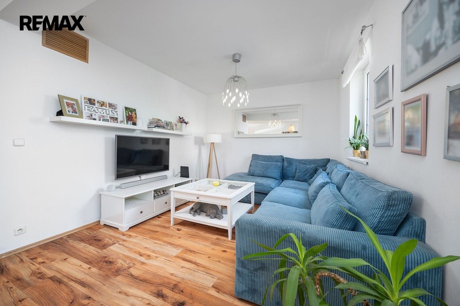 Rodinné domy, Líbeznice, okres Praha-východ, Středočeský kraj, 104 m² - 1